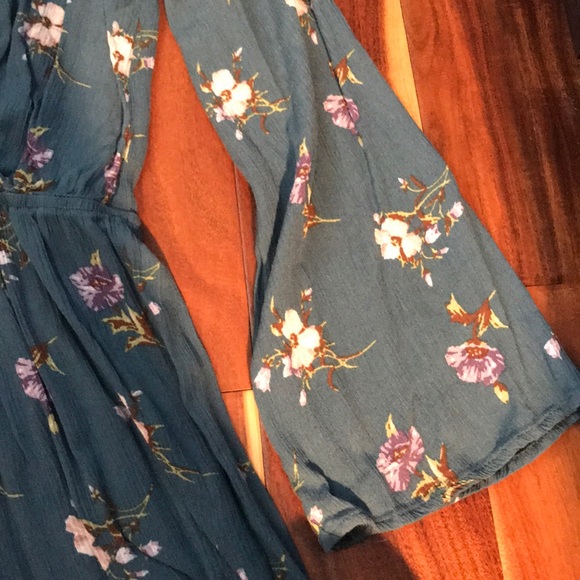 Blue Romper - Picture 4 of 4